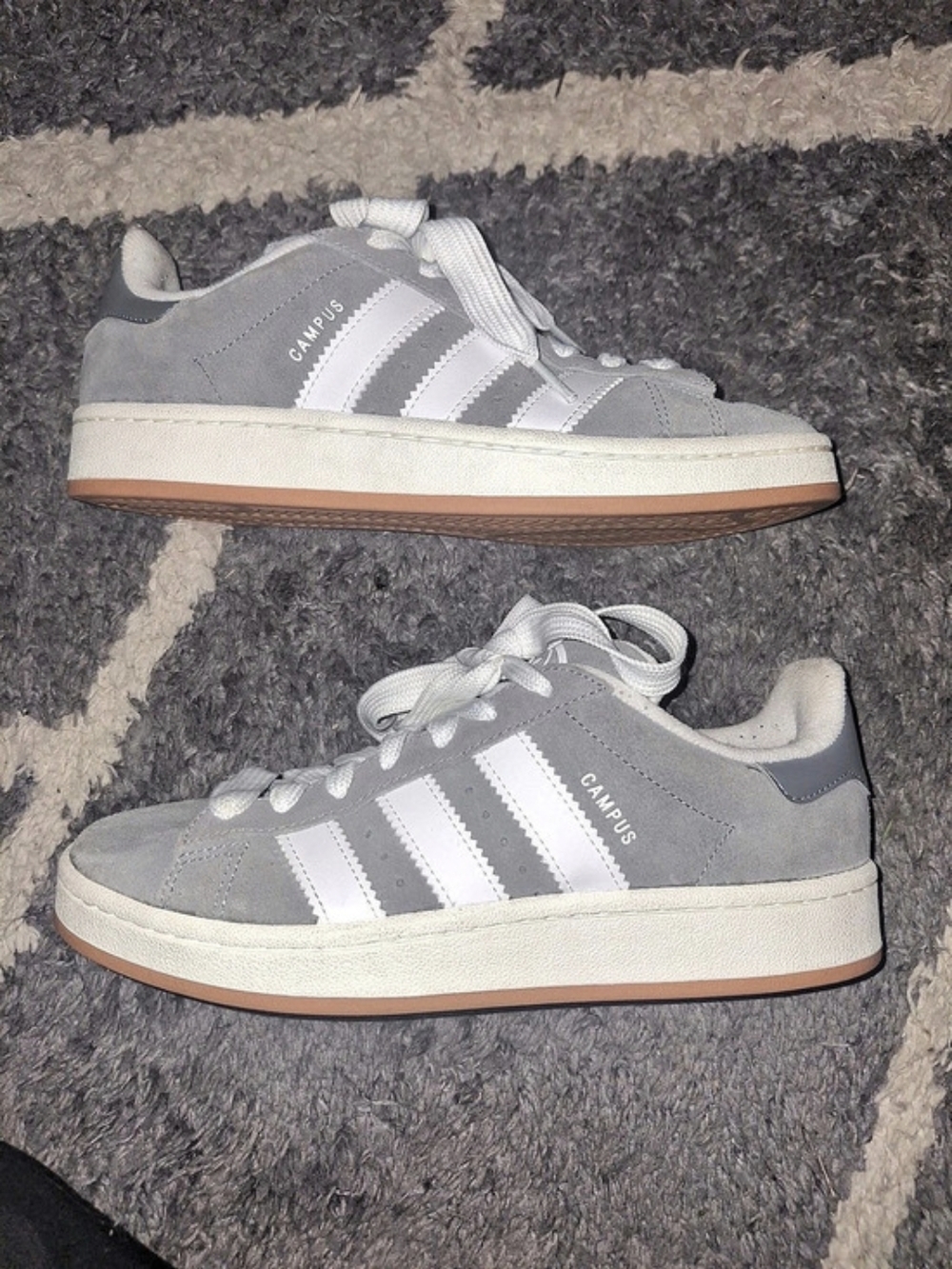 adidas Campus 00s Gray & White Sneakers US 9.5